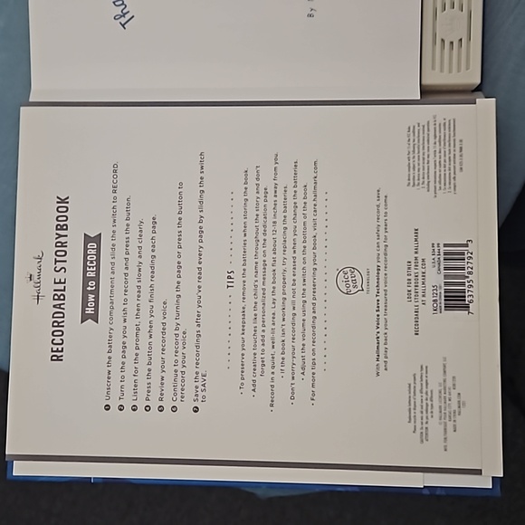 Hallmark recordable storybook Thank you God for Everything - Picture 3 of 6